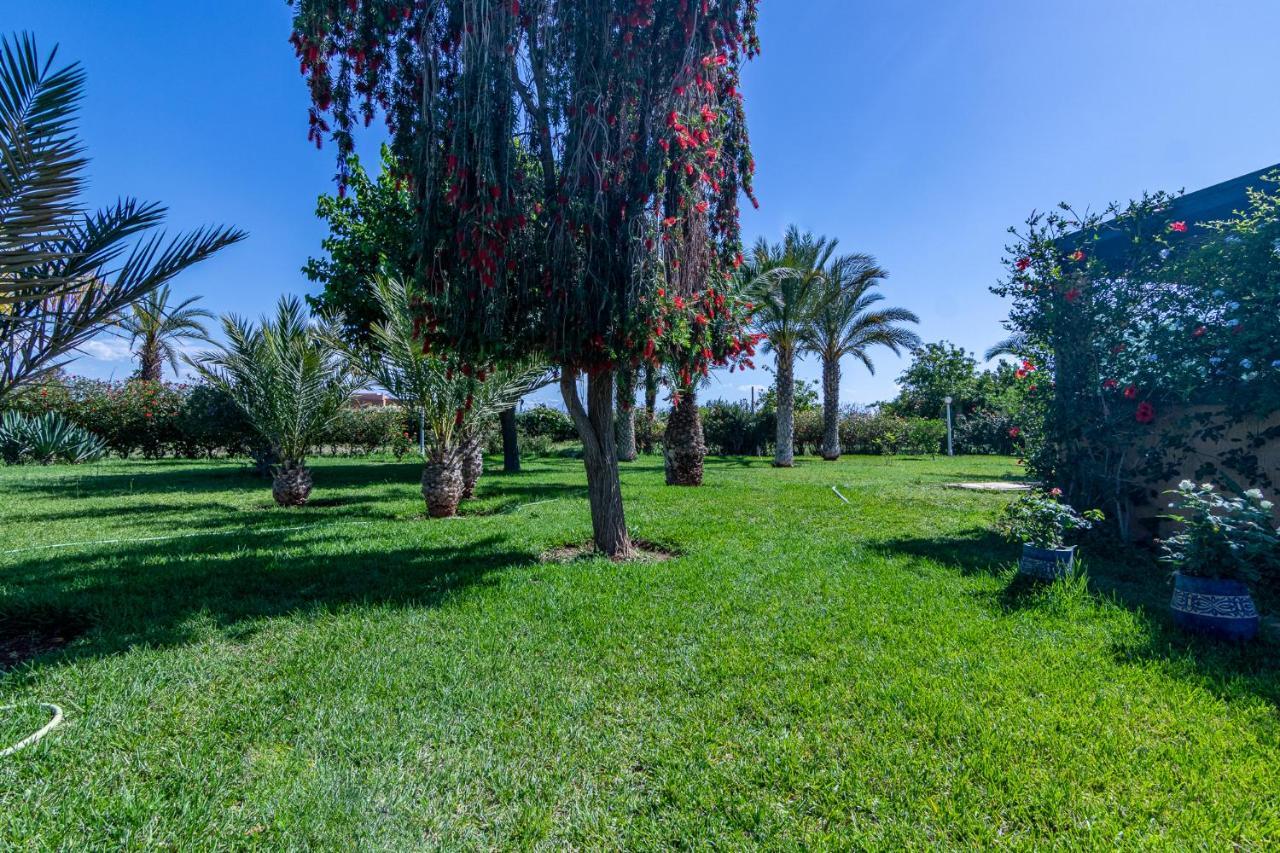 Palais Les Sources De L'Atlas & Spa El Harkat Bagian luar foto