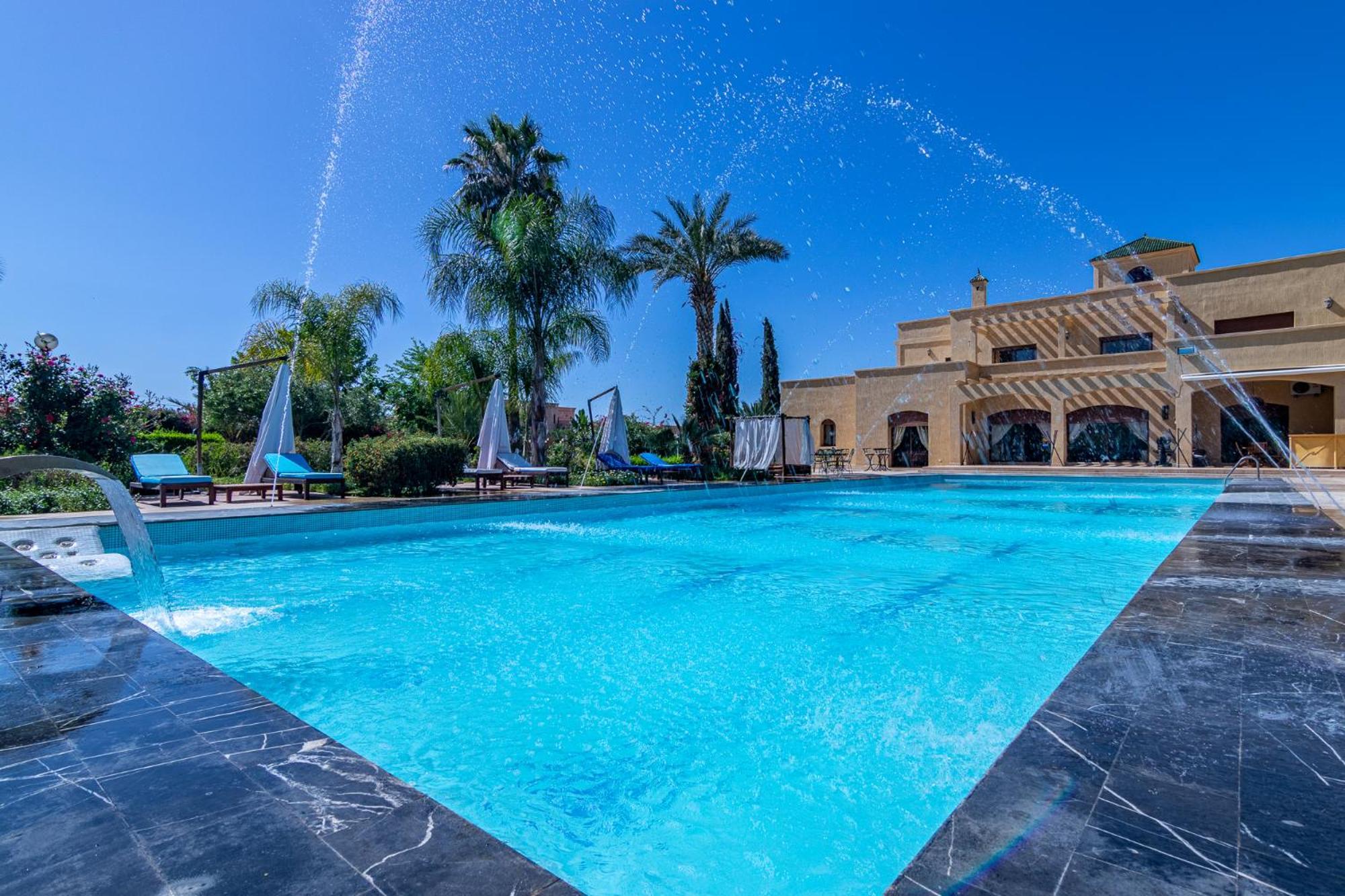 Palais Les Sources De L'Atlas & Spa El Harkat Bagian luar foto