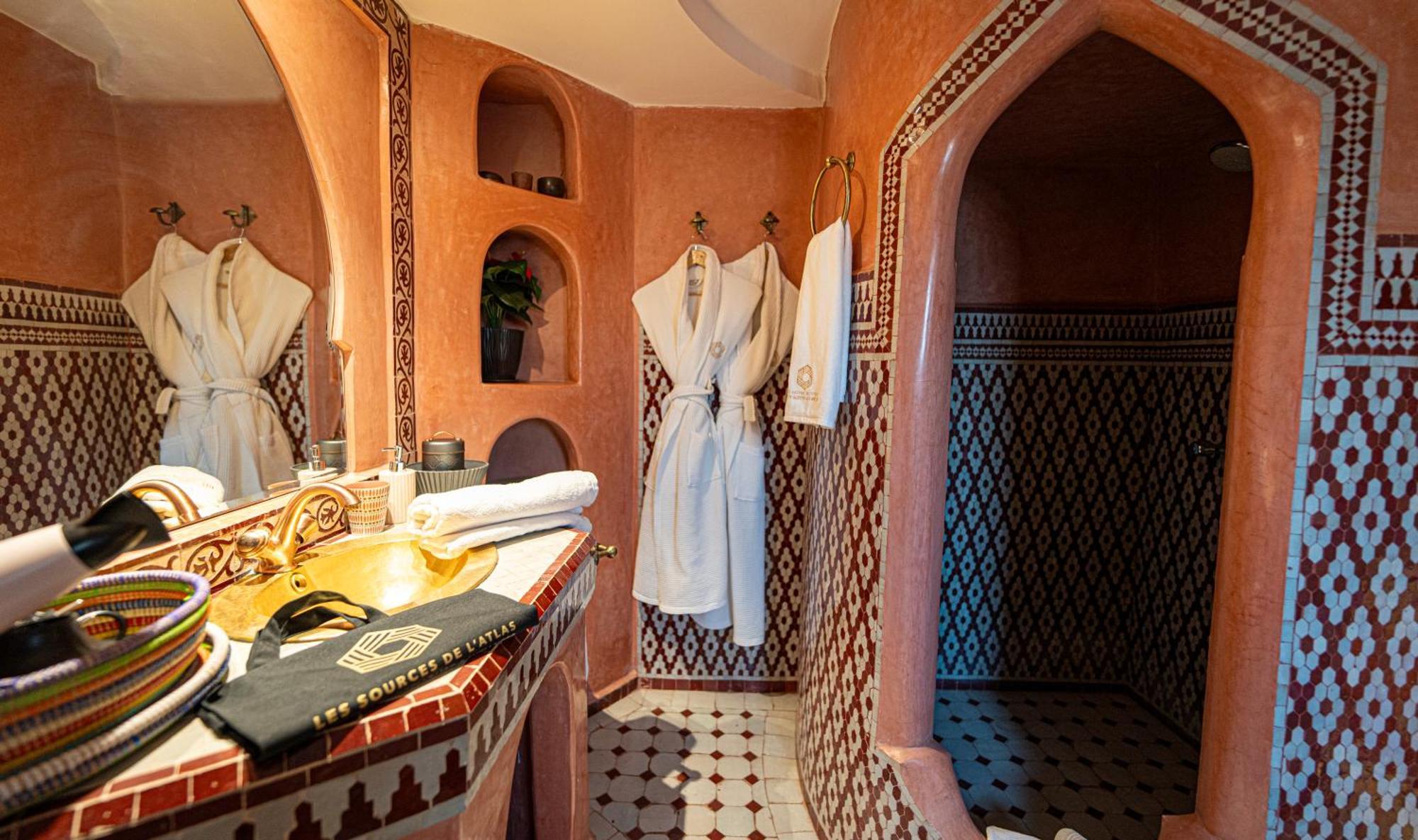 Palais Les Sources De L'Atlas & Spa El Harkat Bagian luar foto